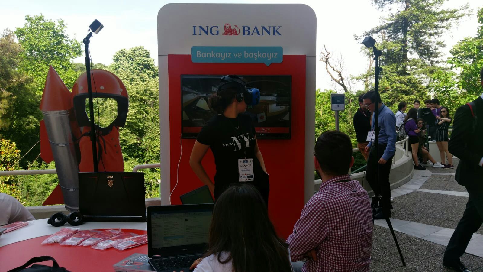 VR House İng Bank işbirliği ile üniversitelerde VR Etkinliği